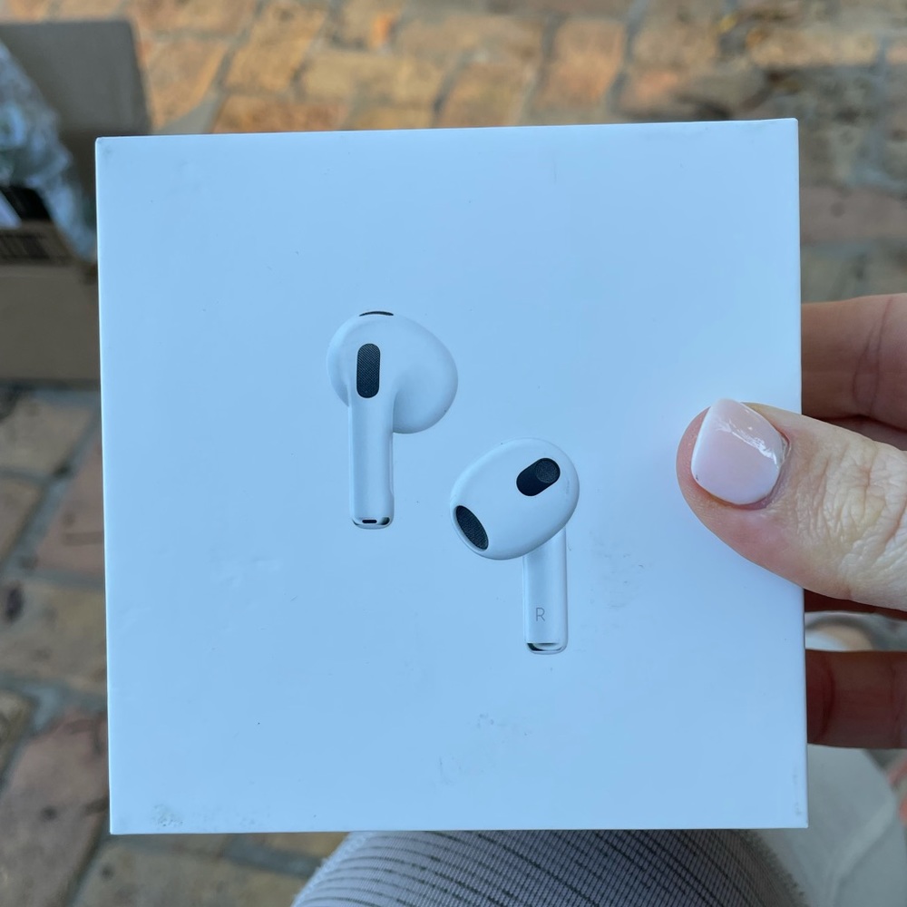 Apple AirPods Third Generation